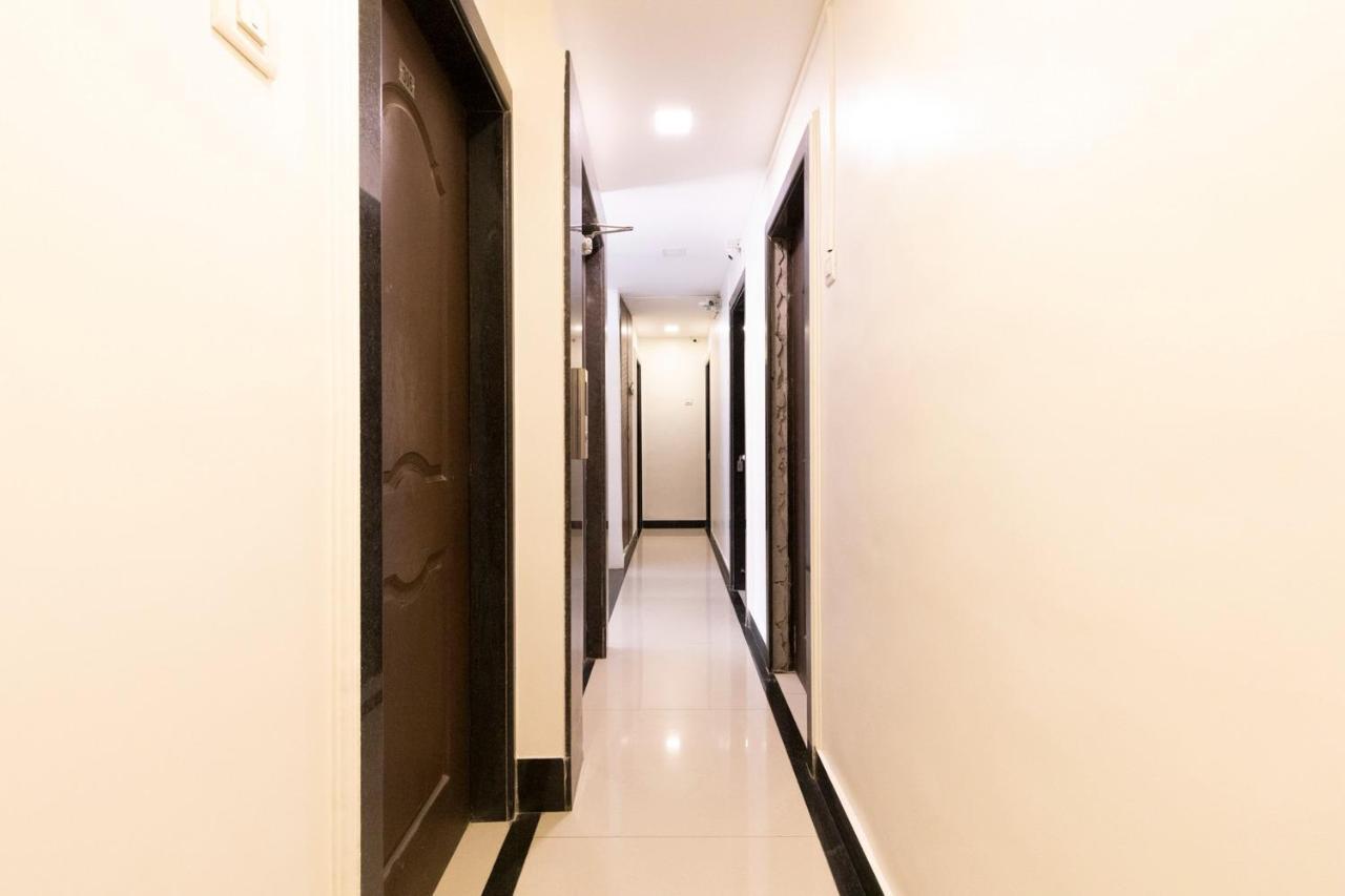 Hotel Girgoan Palace Mumbai Kültér fotó